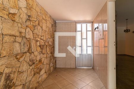 Casa à venda com 200m², 3 quartos e 2 vagas Casa à venda com 200m², 3 quartos e 2 vagasEntrada