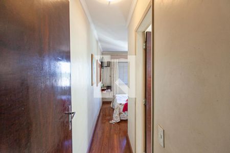 Apartamento à venda com 88m², 3 quartos e 1 vaga Apartamento à venda com 88m², 3 quartos e 1 vagaCorredor quartos