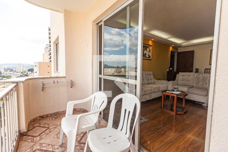 Apartamento à venda com 88m², 3 quartos e 1 vaga Apartamento à venda com 88m², 3 quartos e 1 vagaSala - varanda
