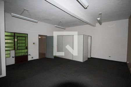 Casa à venda com 360m², 3 quartos e 5 vagas Casa à venda com 360m², 3 quartos e 5 vagasEdícula