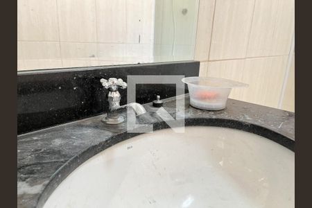 Casa à venda com 200m², 3 quartos e 2 vagasBanheiro Edícula 