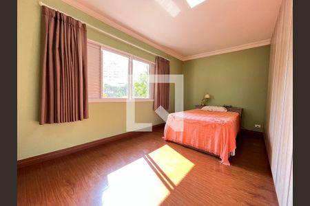 Quarto 1 de casa à venda com 3 quartos, 200m² em Vila Guarani (z Sul), São Paulo