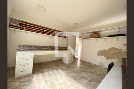 Casa à venda com 200m², 3 quartos e 2 vagasQuarto Edícula 