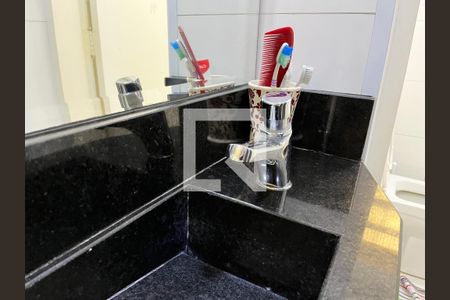 Lavabo de casa à venda com 3 quartos, 200m² em Vila Guarani (z Sul), São Paulo