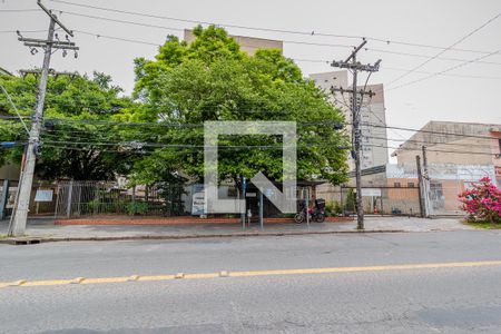 Apartamento à venda com 45m², 1 quarto e sem vagaFachada pela Rua Albion