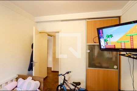 Apartamento à venda com 126m², 3 quartos e 2 vagas Apartamento à venda com 126m², 3 quartos e 2 vagasQuarto 2