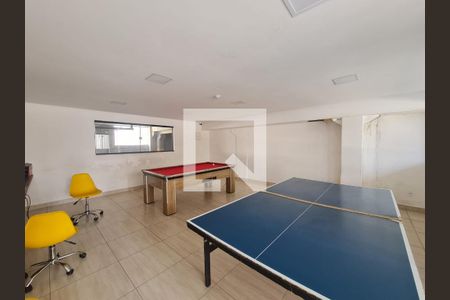 Apartamento à venda com 38m², 2 quartos e 1 vaga Apartamento à venda com 38m², 2 quartos e 1 vagaÁrea comum - Salão de Jogos