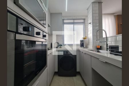 Apartamento à venda com 38m², 2 quartos e 1 vaga Apartamento à venda com 38m², 2 quartos e 1 vagaCozinha