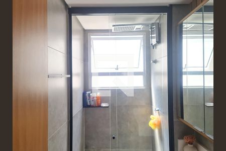 Apartamento à venda com 38m², 2 quartos e 1 vaga Apartamento à venda com 38m², 2 quartos e 1 vagaBanheiro social