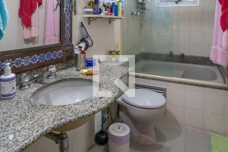 Apartamento à venda com 150m², 4 quartos e 2 vagasBanheiro da Suíte