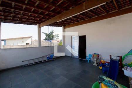 Casa à venda com 214m², 3 quartos e 2 vagas Casa à venda com 214m², 3 quartos e 2 vagasVaranda Quarto 2