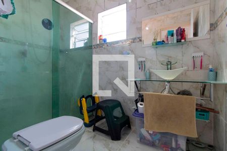 Casa à venda com 214m², 3 quartos e 2 vagas Casa à venda com 214m², 3 quartos e 2 vagasBanheiro 1