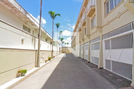 Casa à venda com 104m², 2 quartos e 2 vagas Casa à venda com 104m², 2 quartos e 2 vagasÁrea comum