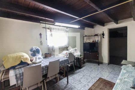 Casa à venda com 140m², 3 quartos e 1 vagaQuarto de serviço