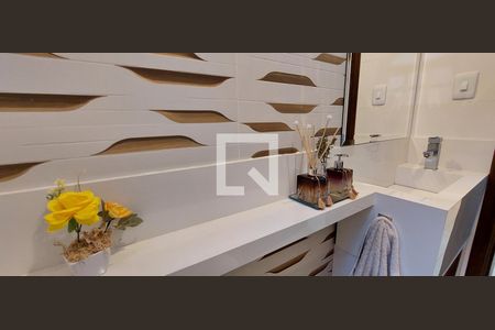 Apartamento à venda com 120m², 3 quartos e 2 vagas Apartamento à venda com 120m², 3 quartos e 2 vagasBanheiro 2