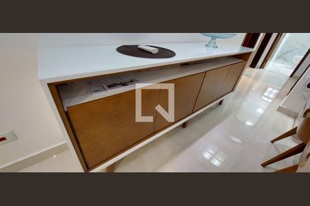 Apartamento à venda com 120m², 3 quartos e 2 vagas Apartamento à venda com 120m², 3 quartos e 2 vagasSala