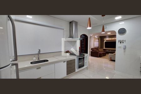 Apartamento à venda com 120m², 3 quartos e 2 vagas Apartamento à venda com 120m², 3 quartos e 2 vagasCozinha