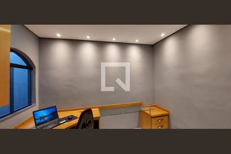 Apartamento à venda com 120m², 3 quartos e 2 vagas Apartamento à venda com 120m², 3 quartos e 2 vagasEscritório