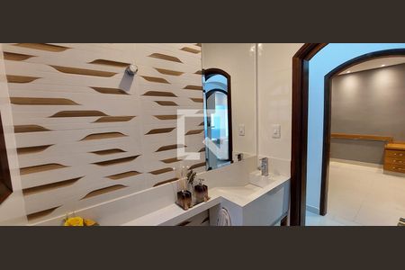 Apartamento à venda com 120m², 3 quartos e 2 vagas Apartamento à venda com 120m², 3 quartos e 2 vagasBanheiro 2