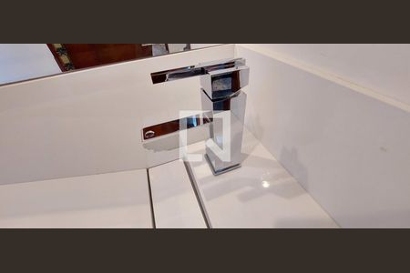 Apartamento à venda com 120m², 3 quartos e 2 vagas Apartamento à venda com 120m², 3 quartos e 2 vagasBanheiro 2 - torneira