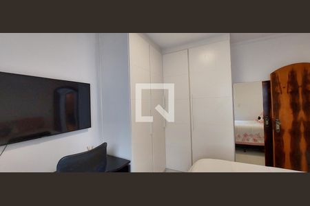 Apartamento à venda com 120m², 3 quartos e 2 vagas Apartamento à venda com 120m², 3 quartos e 2 vagasQuarto 2