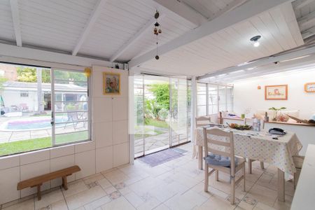 Casa à venda com 100m², 3 quartos e 1 vaga Casa à venda com 100m², 3 quartos e 1 vagaCozinha