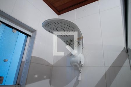 Casa à venda com 100m², 3 quartos e 1 vaga Casa à venda com 100m², 3 quartos e 1 vagaBanheiro Corredor