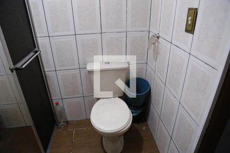 Casa à venda com 200m², 6 quartos e 2 vagasBanheiro 3