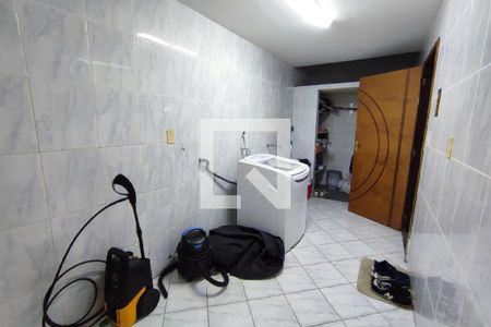 Casa de condomínio à venda com 150m², 3 quartos e 2 vagasÁrea de Serviço