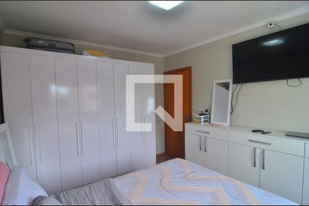 Apartamento à venda com 57m², 2 quartos e 1 vagaQuarto 2