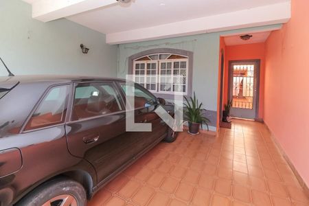 Casa à venda com 150m², 3 quartos e 2 vagas Casa à venda com 150m², 3 quartos e 2 vagasGaragem