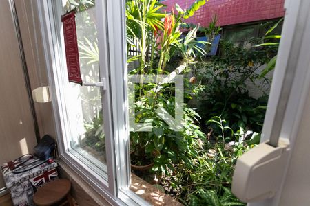 Casa à venda com 350m², 3 quartos e 6 vagasVista suite 1