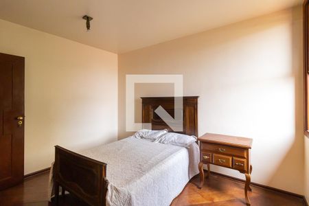 Casa à venda com 1008m², 5 quartos e 5 vagas Casa à venda com 1008m², 5 quartos e 5 vagasQuarto da suíte 3