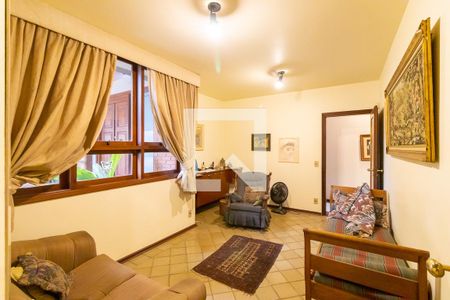 Casa à venda com 1008m², 5 quartos e 5 vagas Casa à venda com 1008m², 5 quartos e 5 vagasEscritório - Sala