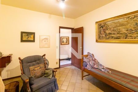 Casa à venda com 1008m², 5 quartos e 5 vagas Casa à venda com 1008m², 5 quartos e 5 vagasEscritório - Sala