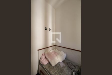 Apartamento à venda com 254m², 3 quartos e 4 vagasQuarto de Serviço 2