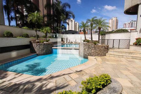 Apartamento à venda com 254m², 3 quartos e 4 vagasPiscina
