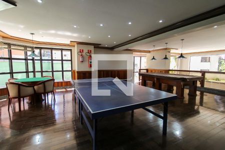 Apartamento à venda com 254m², 3 quartos e 4 vagasEspaço de Jogos