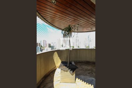 Apartamento à venda com 254m², 3 quartos e 4 vagasVaranda da Sala