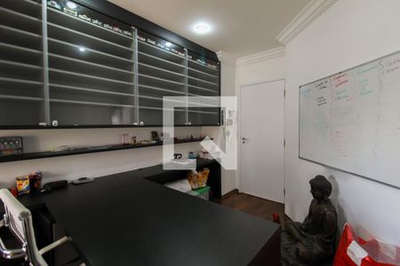 Apartamento à venda com 254m², 3 quartos e 4 vagasEscritório