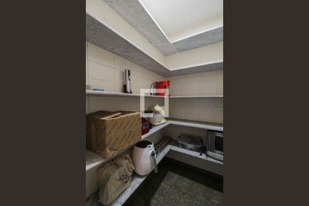 Apartamento à venda com 254m², 3 quartos e 4 vagasDespensa