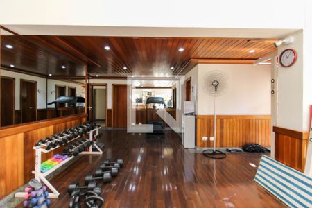 Apartamento à venda com 254m², 3 quartos e 4 vagasAcademia