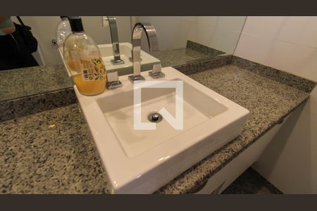 Apartamento à venda com 254m², 3 quartos e 4 vagasBanheiro da Suíte 3