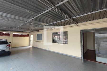 Casa à venda com 130m², 3 quartos e 4 vagasGaragem