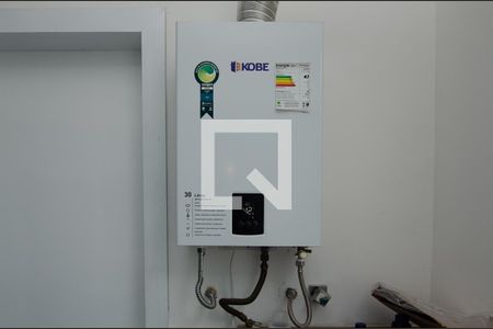 Casa de condomínio à venda com 400m², 5 quartos e 2 vagas Casa de condomínio à venda com 400m², 5 quartos e 2 vagasÁrea de serviço