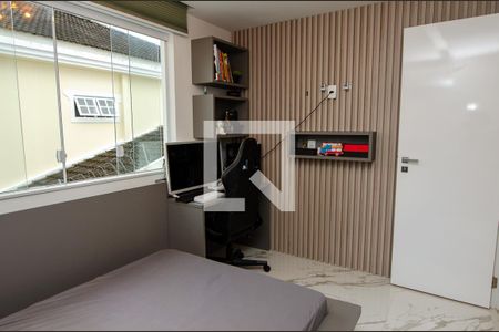 Casa de condomínio à venda com 400m², 5 quartos e 2 vagas Casa de condomínio à venda com 400m², 5 quartos e 2 vagasSuíte 2