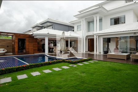 Casa de condomínio à venda com 400m², 5 quartos e 2 vagas Casa de condomínio à venda com 400m², 5 quartos e 2 vagasVaranda gourmet