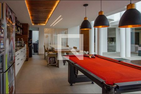 Casa de condomínio à venda com 400m², 5 quartos e 2 vagas Casa de condomínio à venda com 400m², 5 quartos e 2 vagasVaranda gourmet