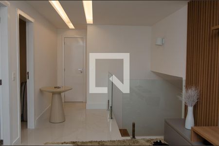 Casa de condomínio à venda com 400m², 5 quartos e 2 vagas Casa de condomínio à venda com 400m², 5 quartos e 2 vagasSala de TV