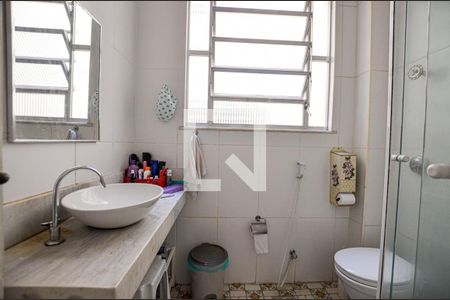 Apartamento à venda com 130m², 3 quartos e sem vagaBanheiro 